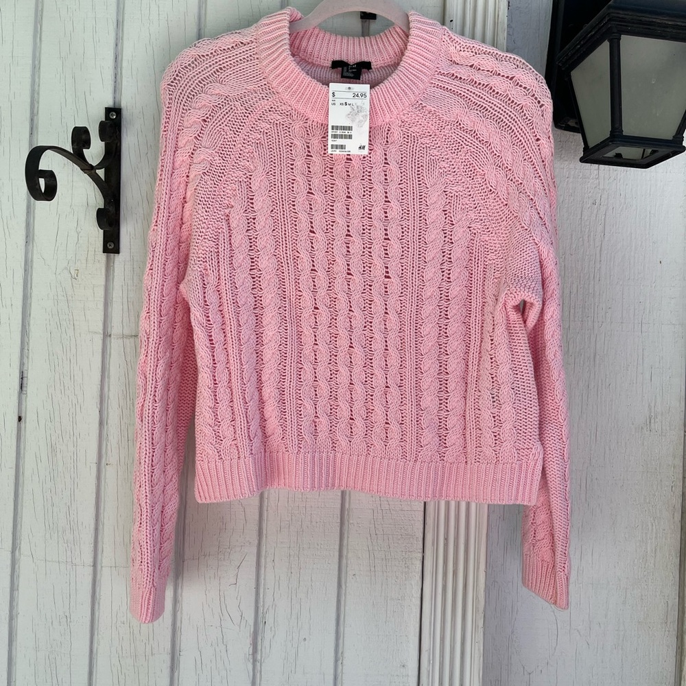 H&M Pink Sweater NWT MSRP $25 REDUCED Shipping
